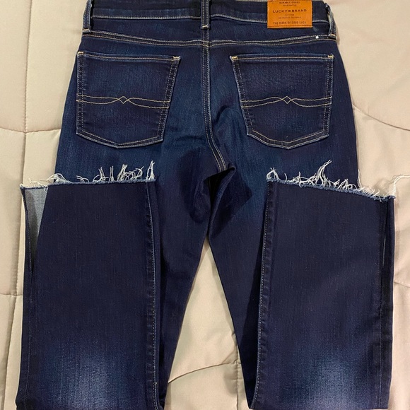 Lucky Brand Orta Premium Women’s Jeans - Picture 2 of 5